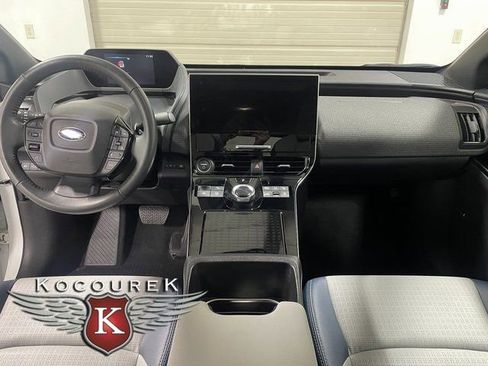 Used 2023 Subaru Solterra AWD image 13