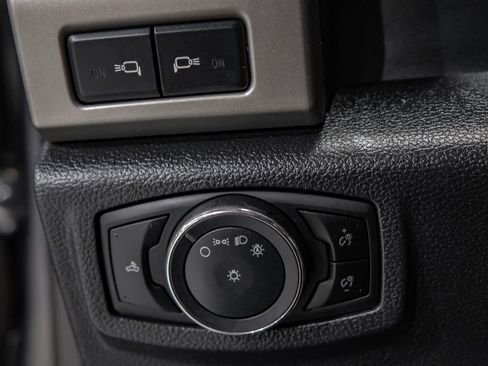 Used 2019 Ford F350 Lariat w/ Chrome Package AWD/4WD image 28