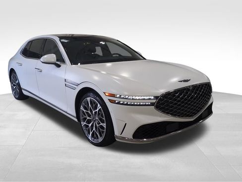 Used 2023 Genesis G90 3.5T image 1