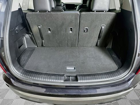 Used 2025 Kia Telluride S FWD image 31
