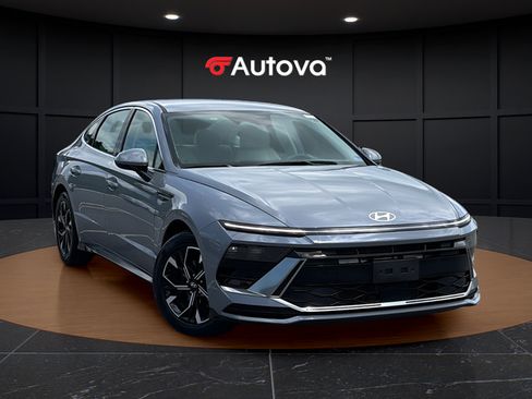 Used 2025 Hyundai Sonata SEL FWD image 7