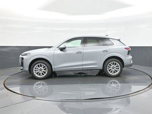 New 2026 Audi Q3 quattro 2.0T AWD/4WD image 4