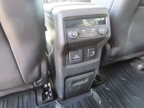 Used 2017 GMC Acadia SLT AWD/4WD image 20