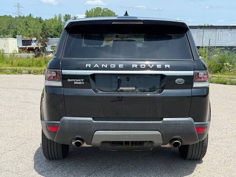 Used 2017 Land Rover Range Rover Sport SE AWD/4WD image 4