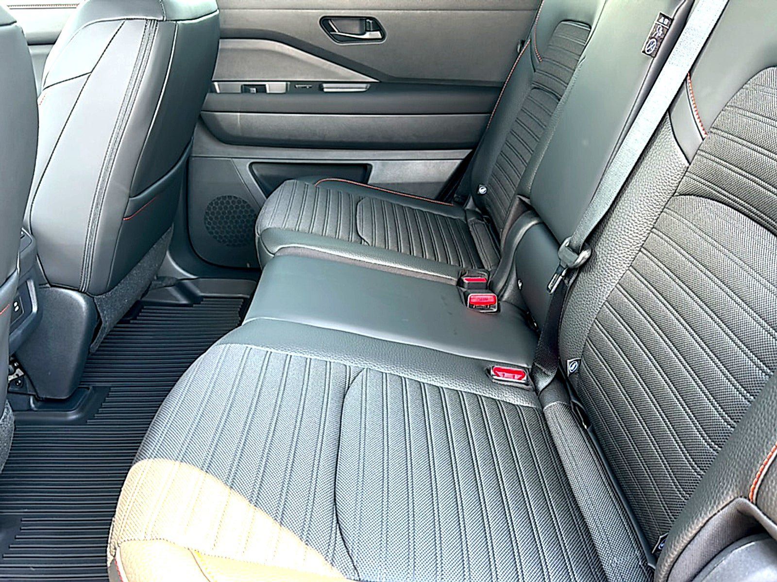 New 2026 Nissan Pathfinder Rock Creek AWD/4WD image 15