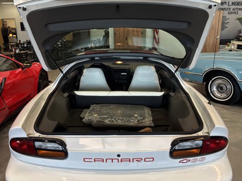 Used 1997 Chevrolet Camaro SS w/ SS Alteration Pkg image 16