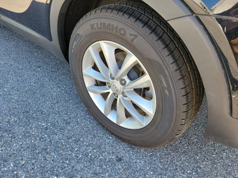 Used 2018 Kia Sorento AWD image 26