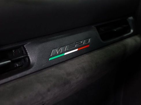 Used 2023 Maserati MC20 Coupe image 33
