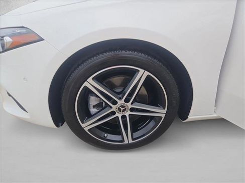 Used 2019 Mercedes-Benz A 220 image 24