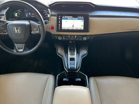 Used 2019 Honda Clarity Touring image 4