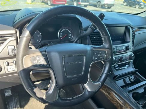 Used 2016 GMC Yukon Denali w/ Open Road Package AWD/4WD image 9