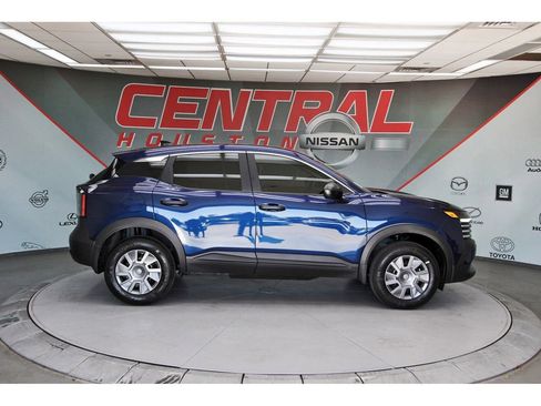 New 2026 Nissan Kicks S w/ Charging Package image 5