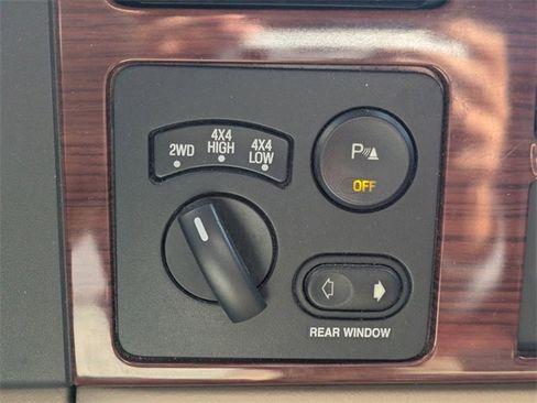 Used 2005 Ford F250 Lariat image 20