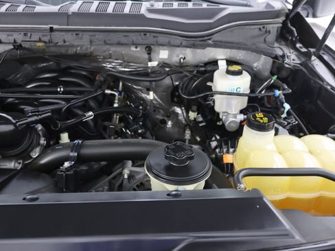 Used 2022 Ford F250 XL w/ STX Appearance Package image 21