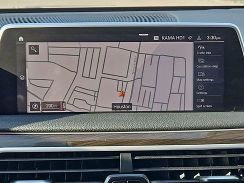 Used 2022 BMW 740i xDrive w/ Premium Package AWD/4WD image 17
