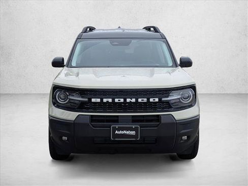 New 2025 Ford Bronco Sport Outer Banks image 2