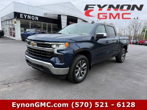 Used 2022 Chevrolet Silverado 1500 LT AWD/4WD image 1