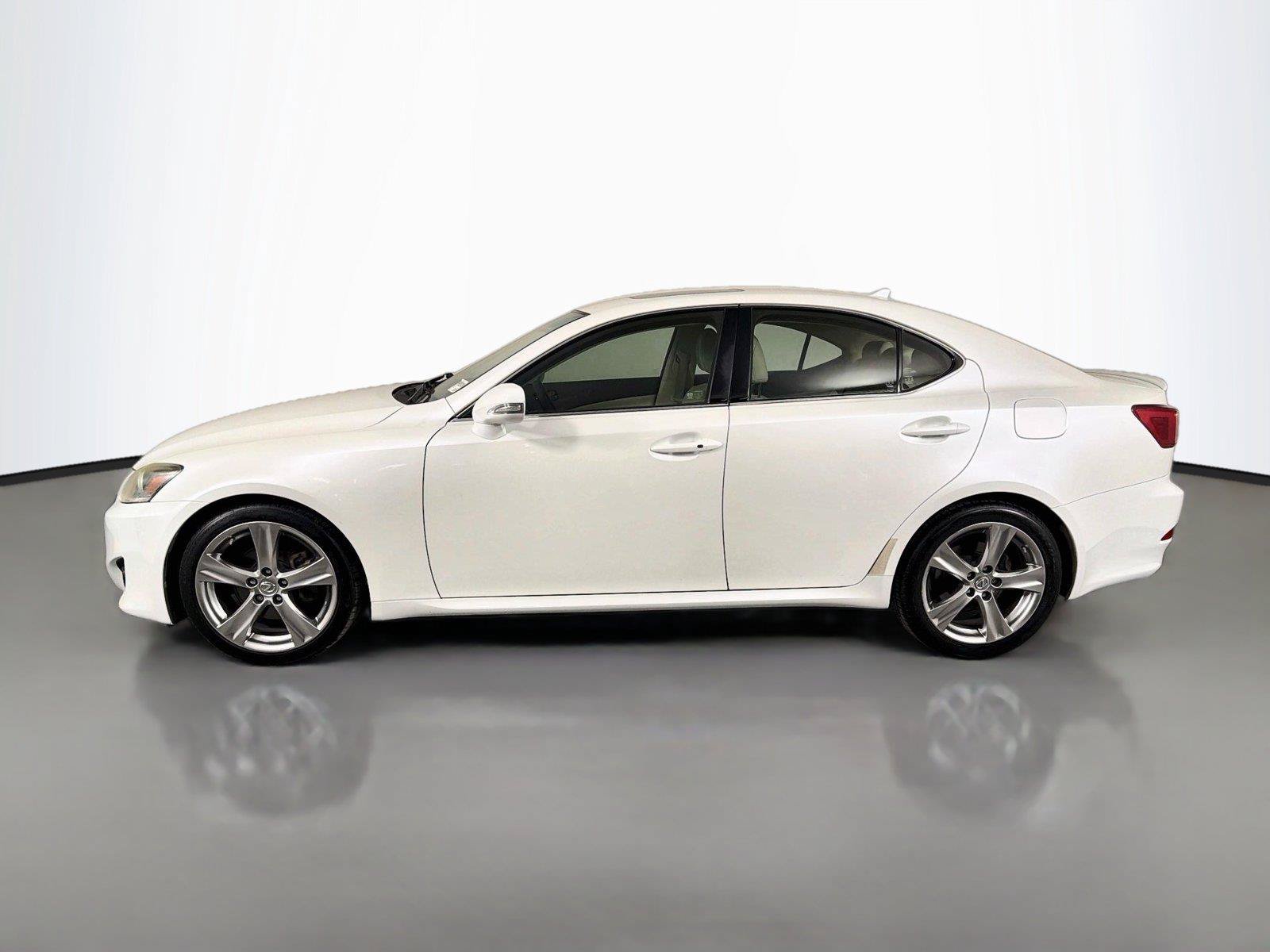 Used 2012 Lexus IS 250 w/ Premium Pkg Value Edition RWD image 9