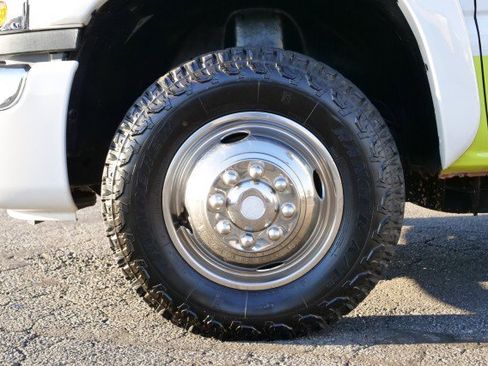 Used 2006 GMC Sierra 3500 SLE w/ Heavy-Duty Power Package image 63