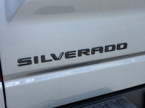 New 2026 Chevrolet Silverado 1500 LT Trail Boss w/ LT Trail Boss Premium Package AWD/4WD image 11