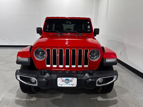 Used 2023 Jeep Wrangler Unlimited Sahara w/ Dual Top Group AWD/4WD image 10