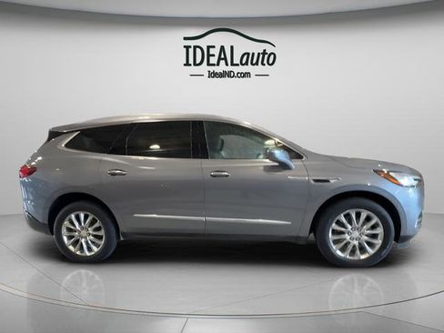 Used 2020 Buick Enclave Premium w/ Surround and Sites Package AWD/4WD image 6