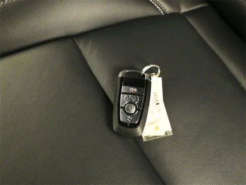 Certified 2025 Ford Bronco Outer Banks image 12