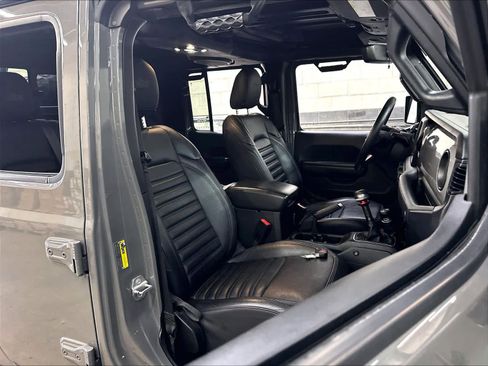 Used 2021 Jeep Gladiator Sport AWD/4WD image 10