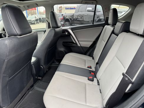 Used 2018 Toyota RAV4 Limited w/ All Weather Liner Package image 35