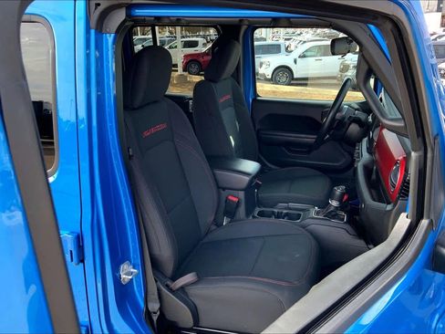 Used 2021 Jeep Gladiator Rubicon w/ Trailer Tow Package image 8