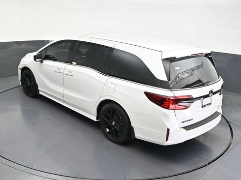 Used 2026 Honda Odyssey Sport-L image 17
