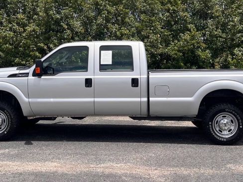 Used 2016 Ford F350 XL AWD/4WD image 4