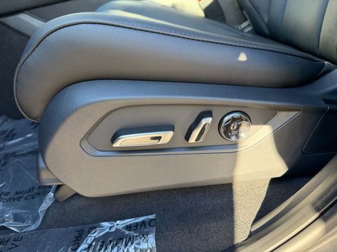 New 2026 Acura MDX SH-AWD image 13