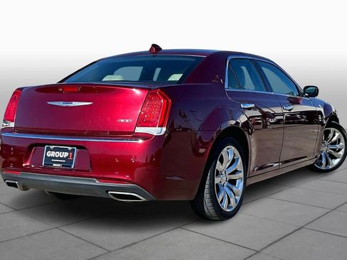 Used 2019 Chrysler 300 Limited image 11