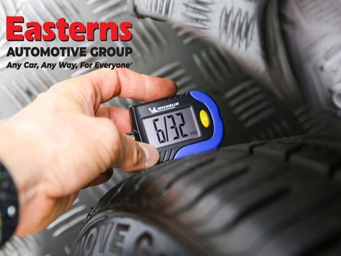 Used 2021 Tesla Model 3 Standard Range Plus image 25