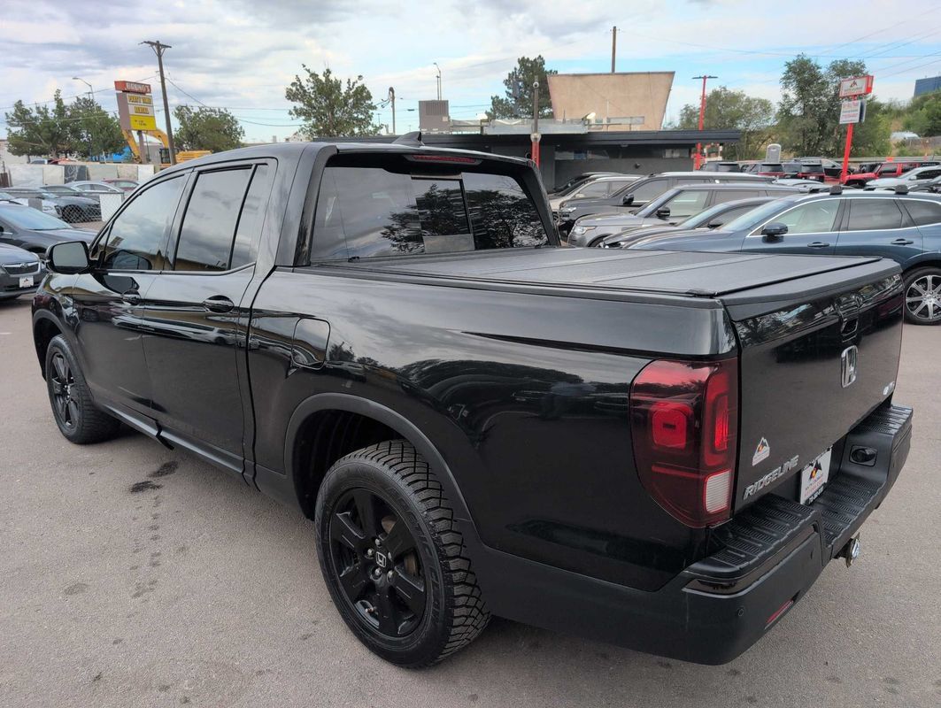 Used 2017 Honda Ridgeline Black Edition image 5