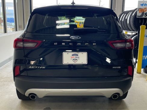 Used 2023 Ford Escape Active AWD/4WD image 7