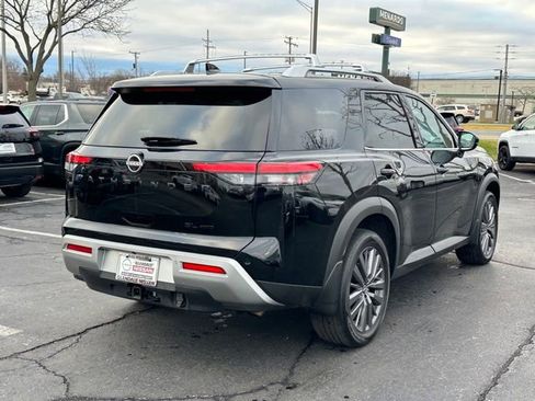 Certified 2023 Nissan Pathfinder SL w/ SL Premium Package image 4