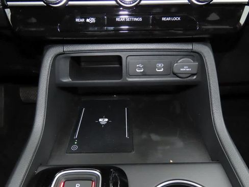 New 2026 Honda Pilot Touring image 26