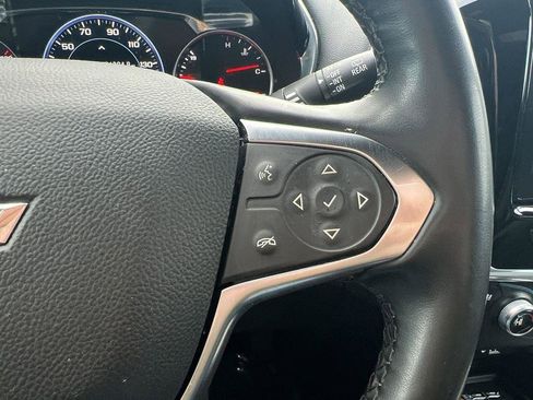 Used 2023 Chevrolet Traverse Premier image 51