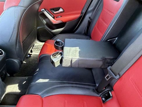 Used 2023 Mercedes-Benz CLA 250 4MATIC image 13