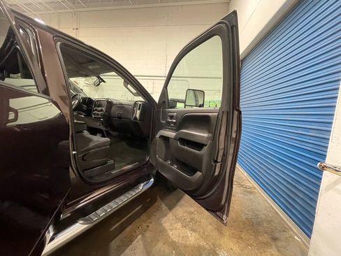 Used 2016 Chevrolet Silverado 2500 LT w/ All Star Edition image 42