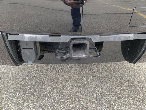 Used 2025 Cadillac Escalade Premium Luxury w/ LPO, Floor Liner Package image 7