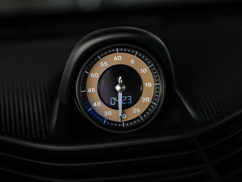 Used 2025 Porsche Taycan 4S image 30