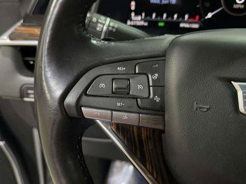 Used 2021 Cadillac Escalade Luxury RWD image 33