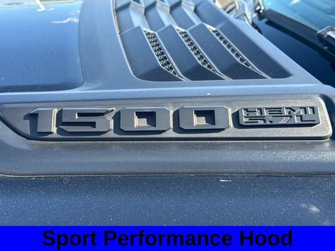Used 2020 RAM 1500 Limited w/ Black Appearance Package AWD/4WD image 27