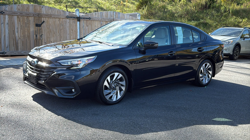 Certified 2025 Subaru Legacy Limited AWD/4WD image 3