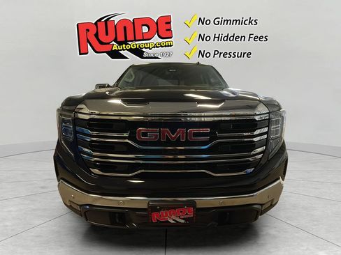 Used 2024 GMC Sierra 1500 SLT w/ SLT Premium Plus Package AWD/4WD image 9