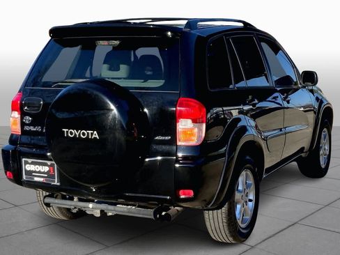 Used 2002 Toyota RAV4 4WD image 12