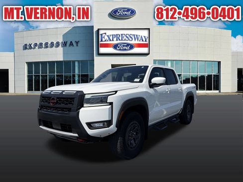Used 2025 Nissan Frontier PRO-4X w/ Pro Convenience Package AWD/4WD image 1